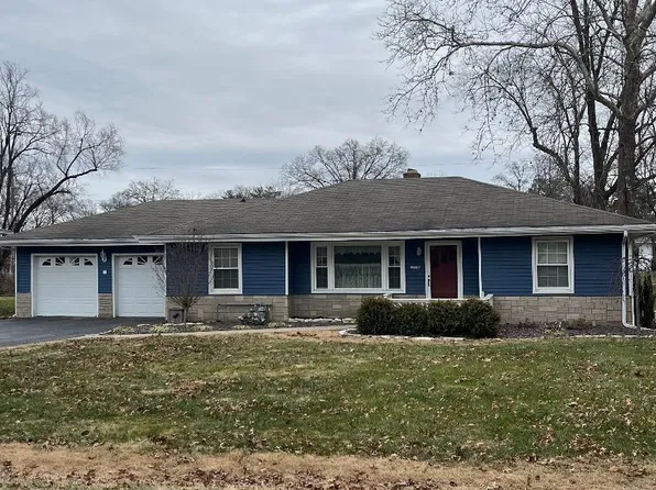 4807 Longview Ave, Godfrey, IL 62035