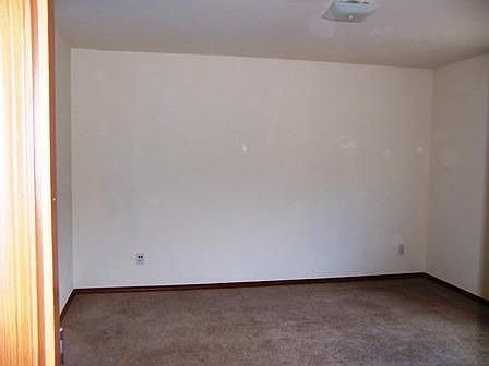 5th image of 16408 Park Dr SE