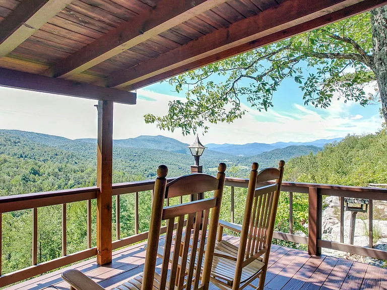 402 Wilderness Dr — Photo 8