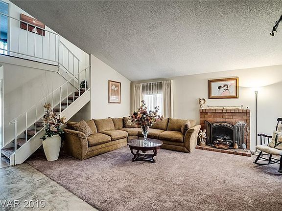 4th image of 6378 Meadow Lark Ln
