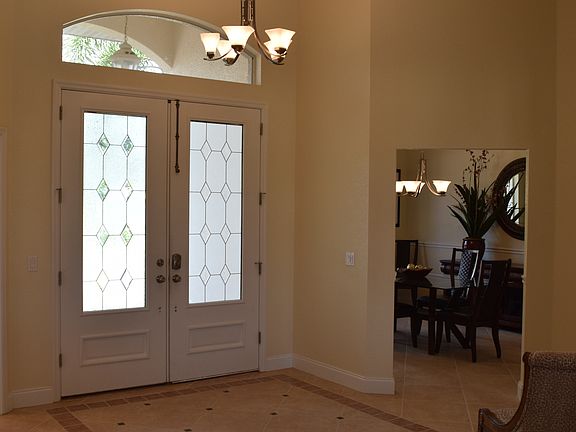 Foyer with 12' ceilings
