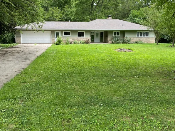 9759 W Sunset Ln, Elwood, IN 46036