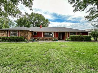 10745 E Maple Ave, Claremore, OK 74019