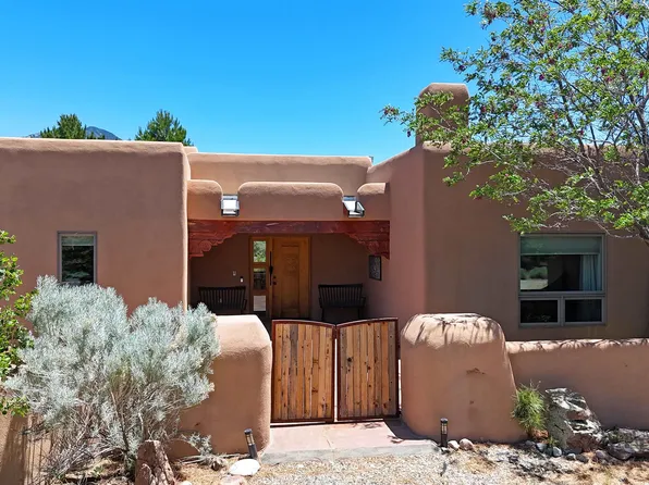 14 Codorniz, El Prado, NM 87529-0000