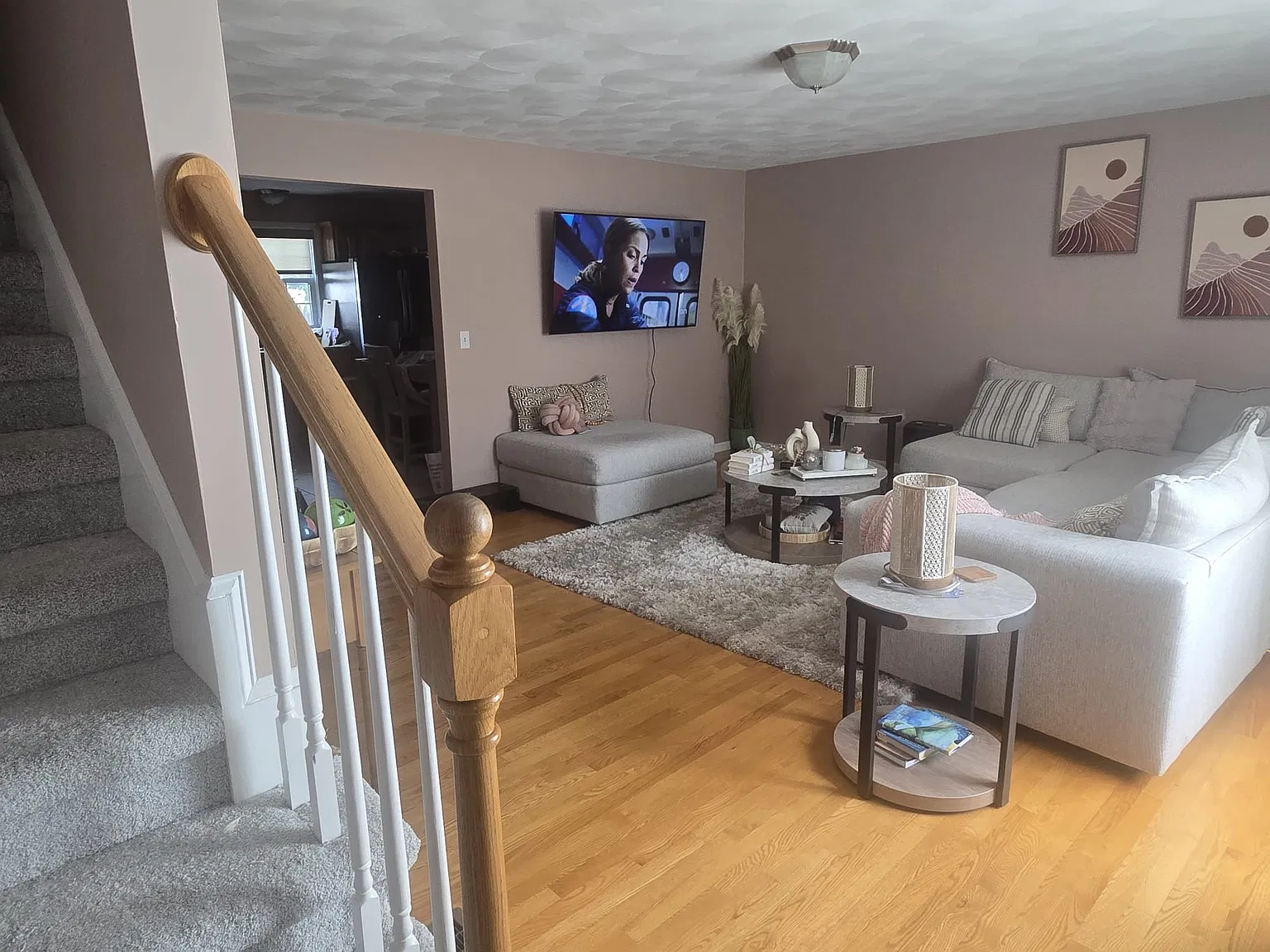 2 bed, 1.5 bath, 1320 sqft, $3,250 — Photo 3