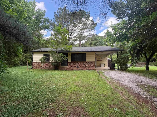 50 Ham St, Batesville, AR 72501