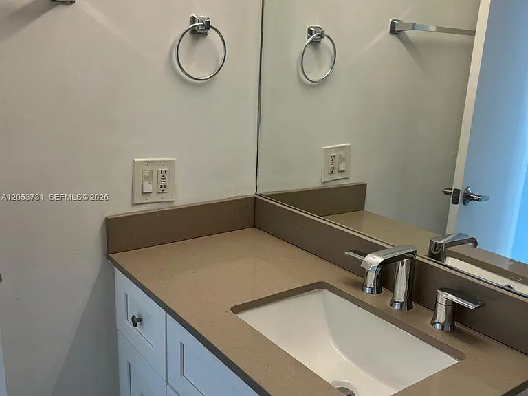 8101 Crespi Blvd #404 — Photo 18