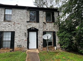 2004 Reaches Pl SW APT A, Huntsville, AL 35802