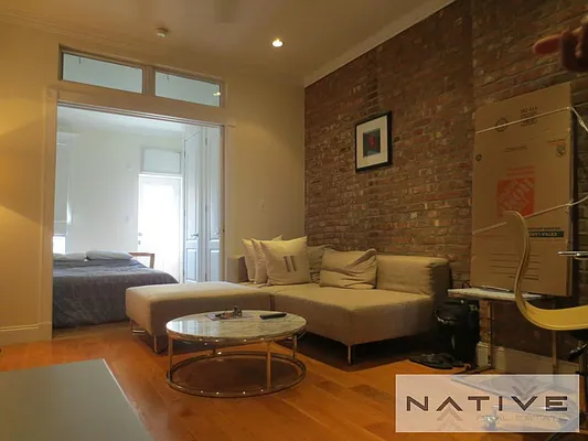 Rented by Native Real Estate LLC | media 15