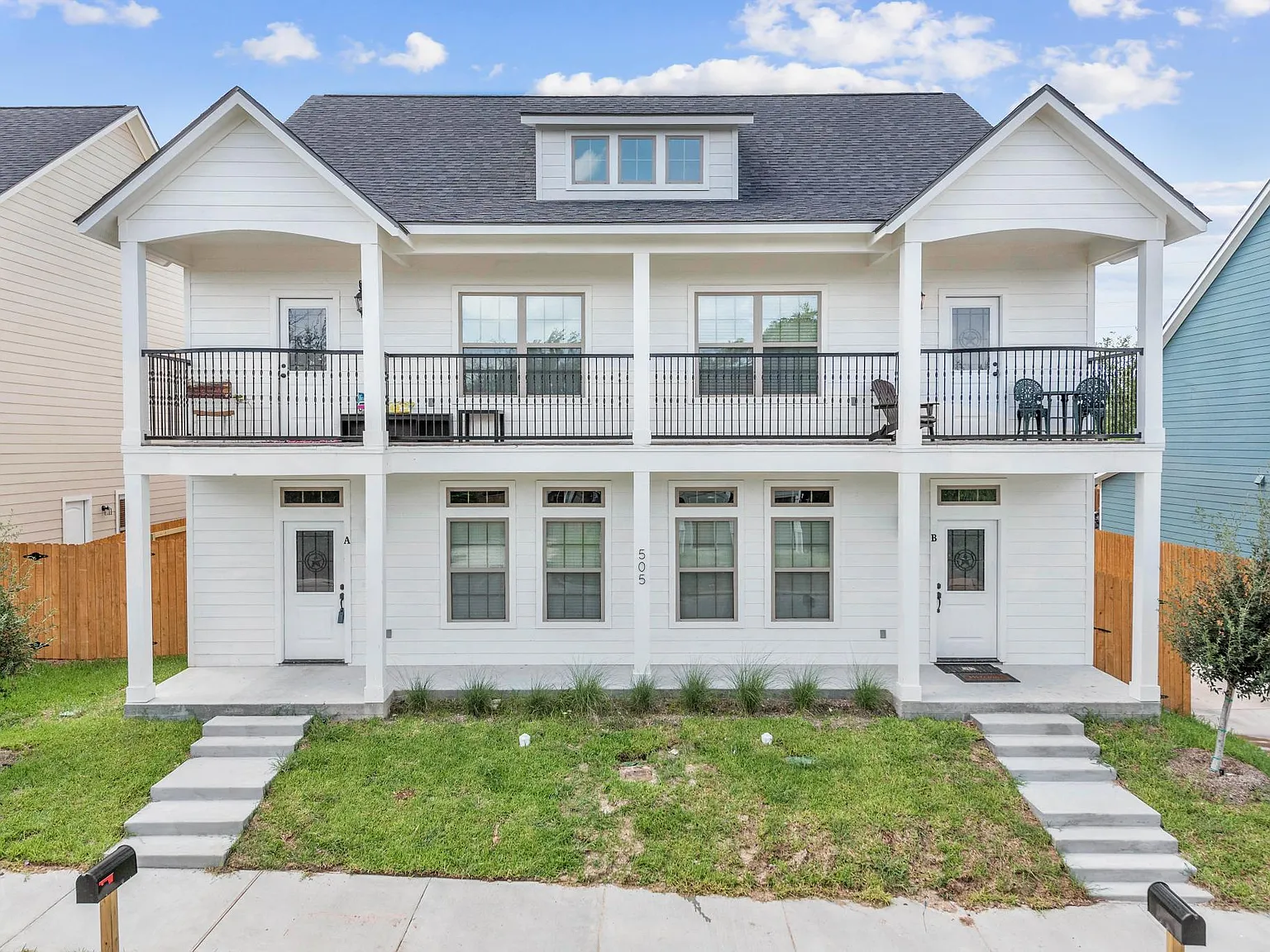 5 bed, 5.5 bath, $4,250 — Photo 1