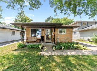 23631 Cora St, Brownstown, MI 48183