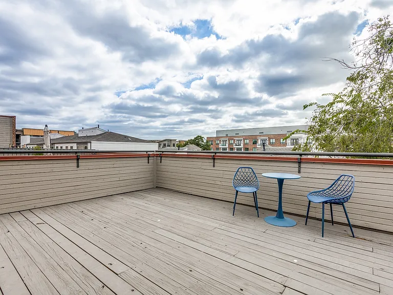 5017 Manett St #106 — Photo 8