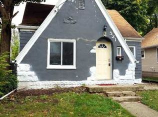 521 W Park Ave, Aurora, IL 60506