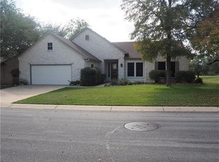 115 Lone Star Dr, Georgetown, TX 78633