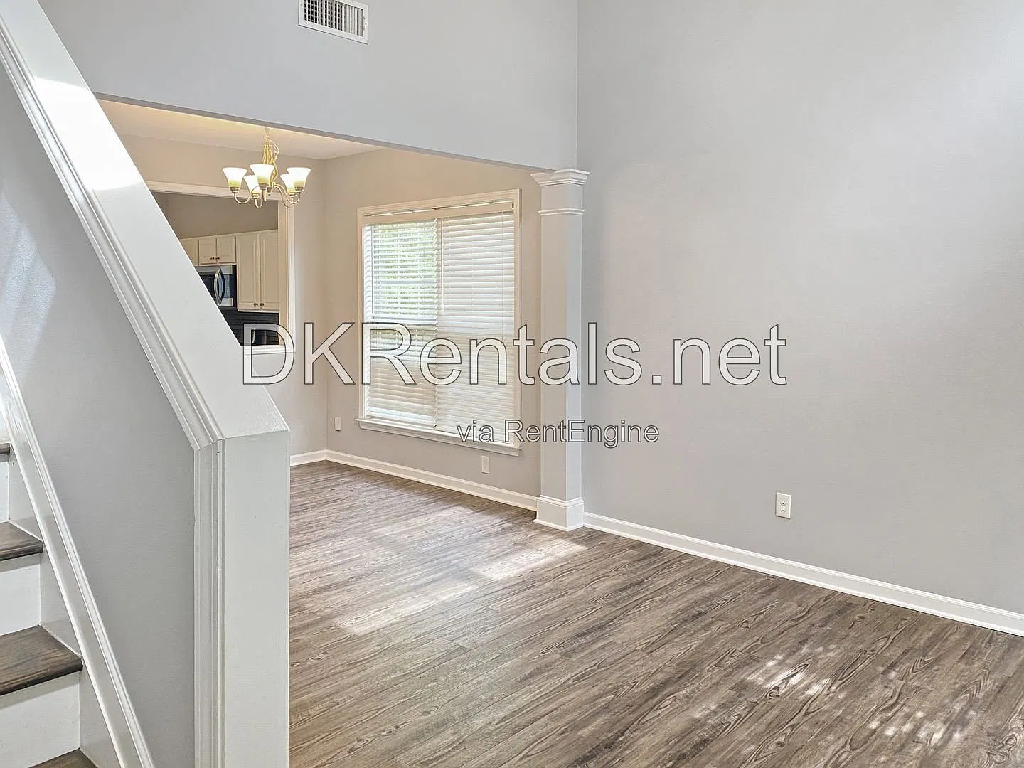 3 bed, 2.5 bath, 1435 sqft, $2,225 — Photo 3