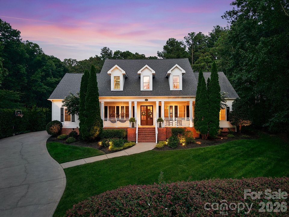 1st image of 173 Freshwater Ln