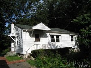 145 Valley Rd, Katonah, NY 10536