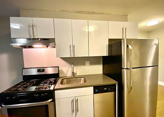 Rented by Bruma Realty LLC | media 3