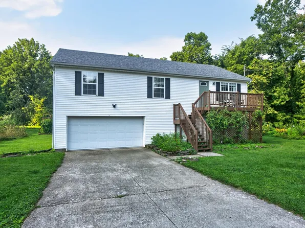 403 Newton St, Midway, KY 40347