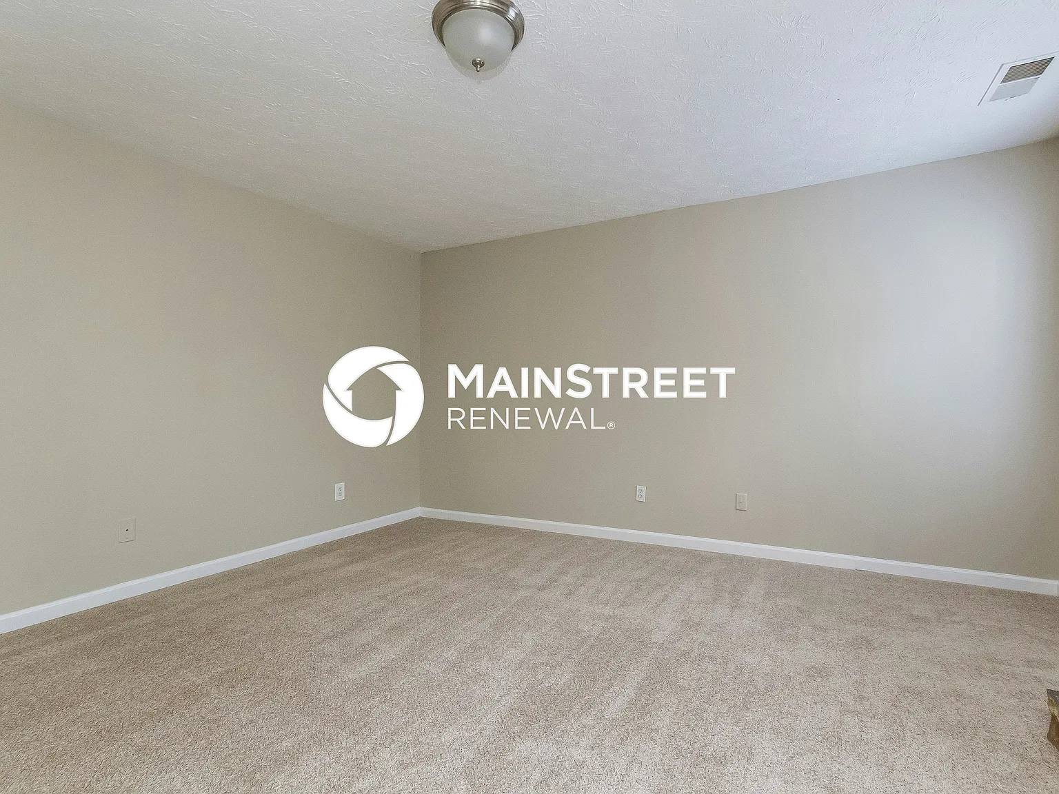 704 Waterstone Ct — Photo 3