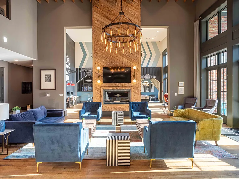 Bluebird Row Apartments — Photo 6