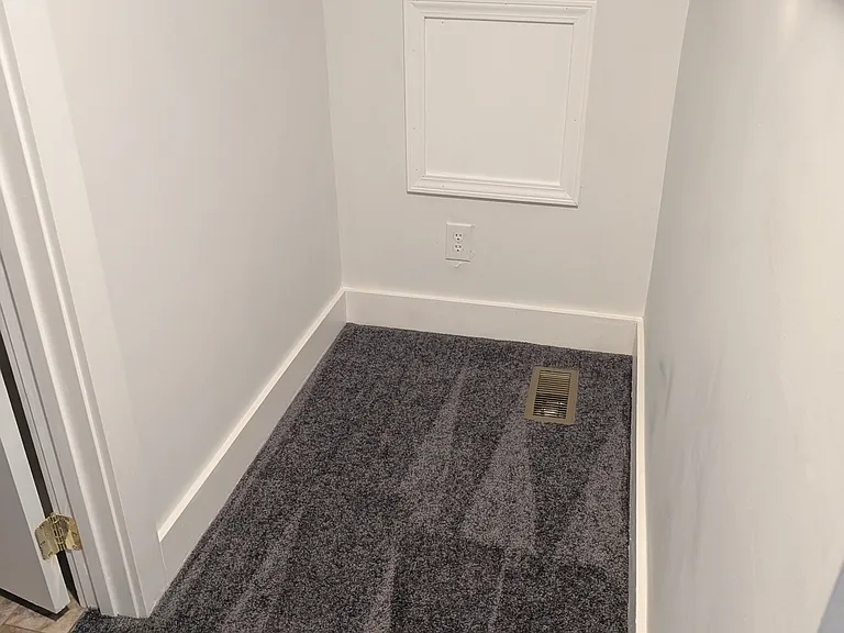 1329 George Washington Hwy N — Photo 13