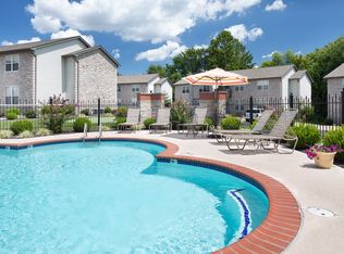 2945 Purple Blossom Cir APT 29, Swansea, IL 62226
