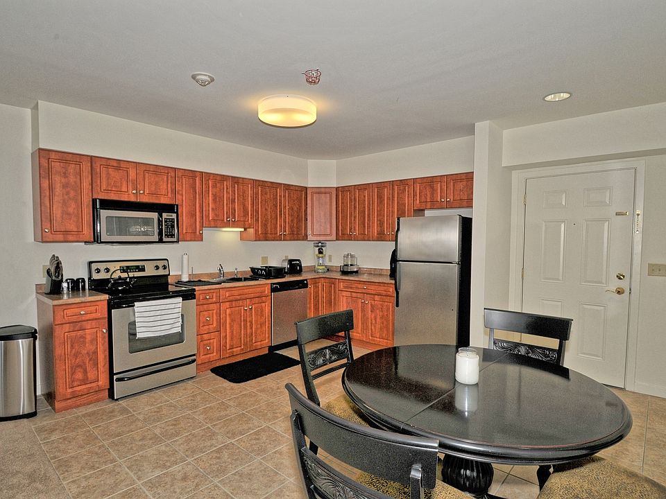 Chestnut Hill East 2 Skiff St Hamden CT Zillow