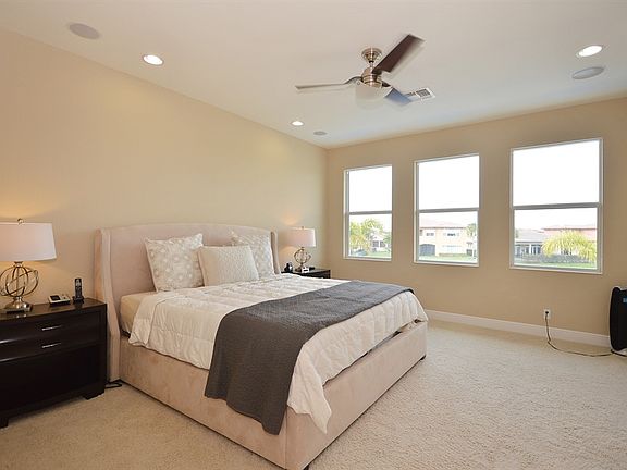 5th image of 8273 NW 121st Way
