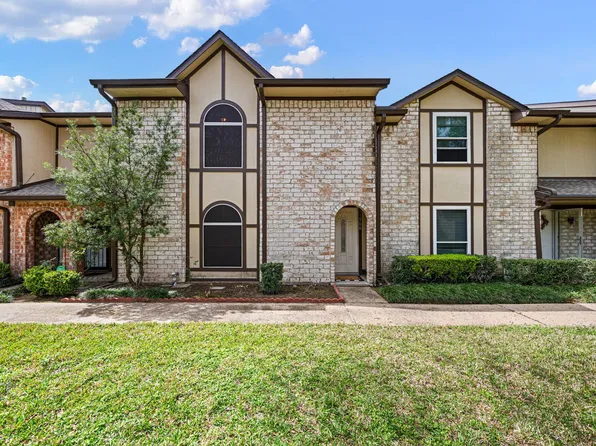 11566 S Kirkwood Rd, Stafford, TX 77477