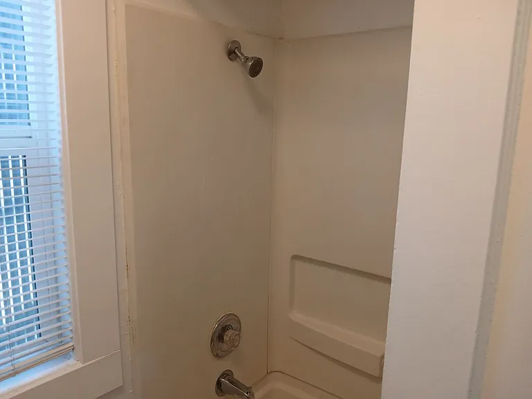 801 Taylor St — Photo 7