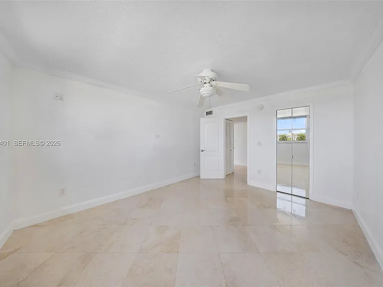 720 Collins Ave #603 — Photo 29