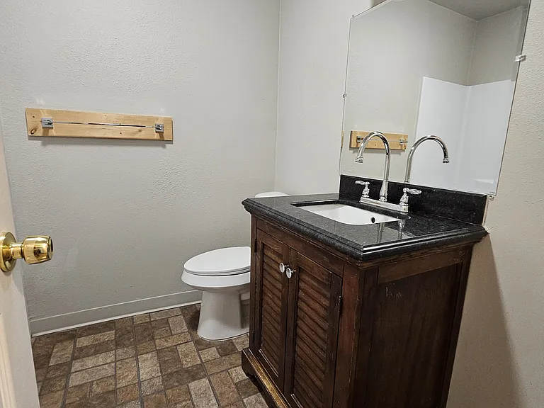 103 W Dunn Ave #5 — Photo 14