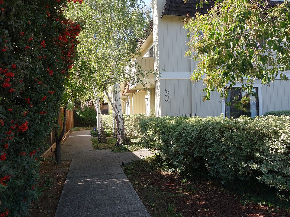 Walkway to entrance