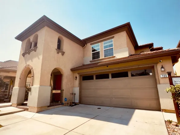 323 Autumn Rain Dr, Lathrop, CA 95330
