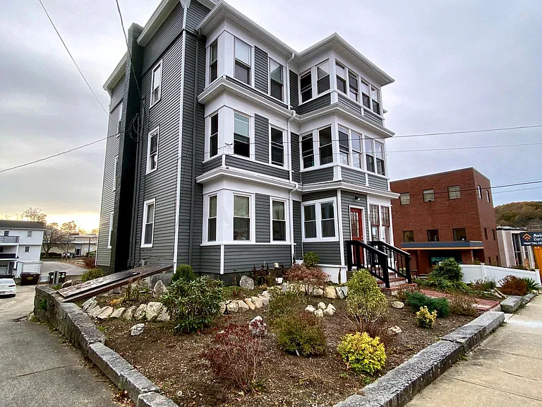 23 Pope St #7 — Photo 3