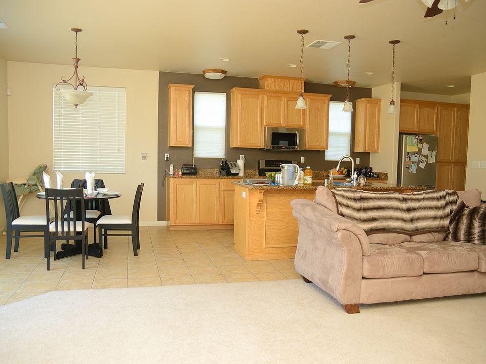 1st image of 431 Senator Ave