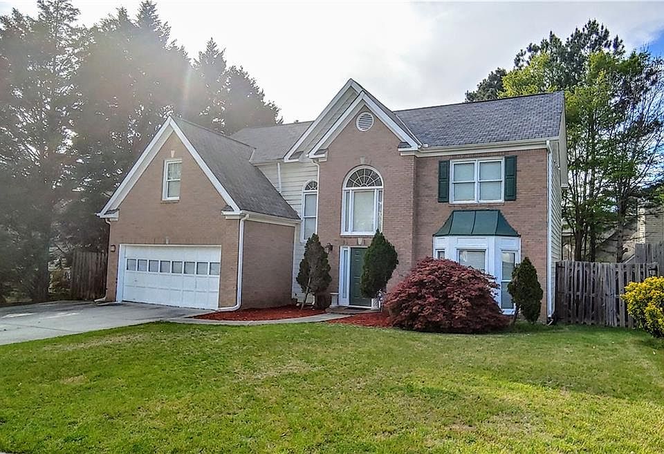 1st image of 1345 Carlysle Park Dr
