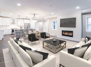 27 Middle St #5, Waltham, MA 02451