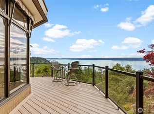1919 SW Cove Point Road, Burien, WA 98146