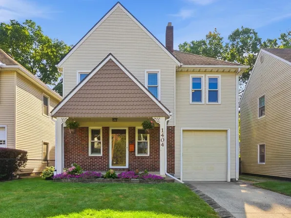 1404 Meadow Rd, Columbus, OH 43212