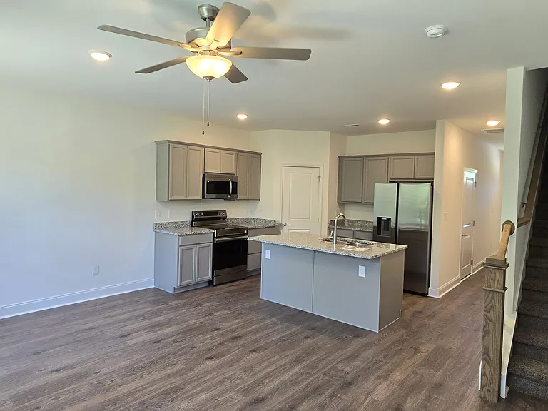 1606 Mountain Quail Cir — Photo 2