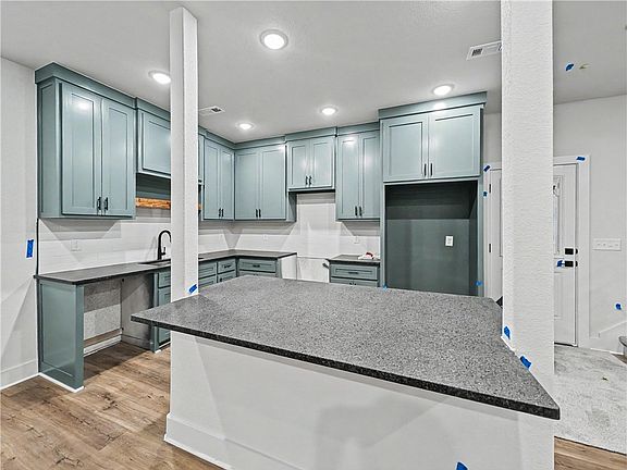 2nd image of 19 Francis Ln