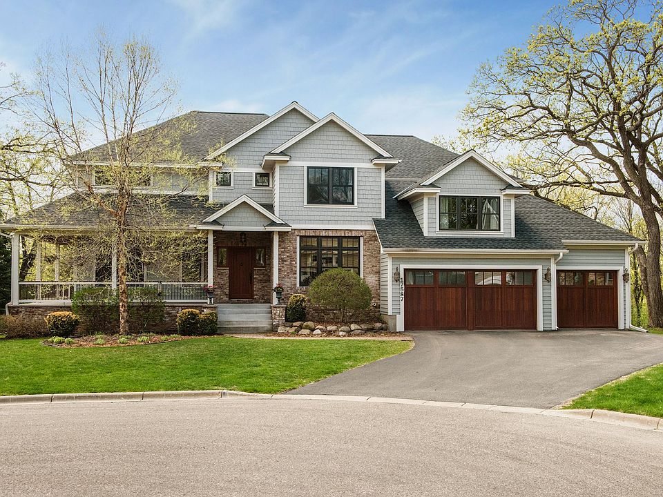 1st image of 17587 Groveland Pl