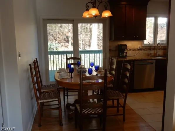 33 White Terrace, Ramsey Boro, NJ 07446