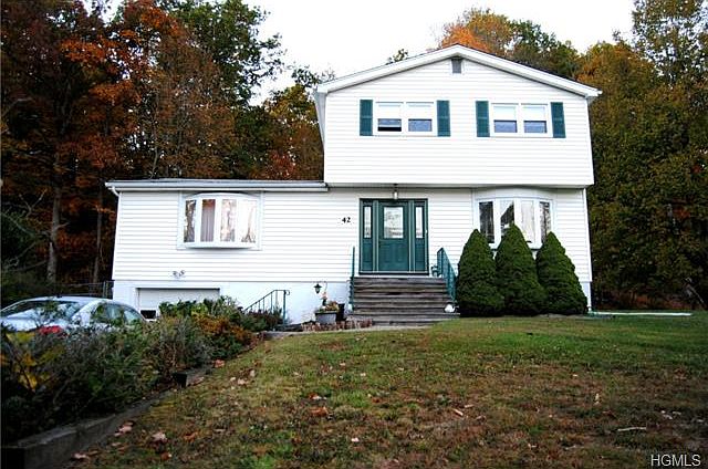 1st image of 42 Kennedy Dr