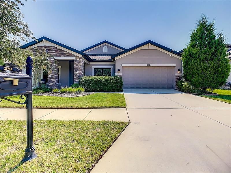 1st image of 21744 Indian Summer Dr