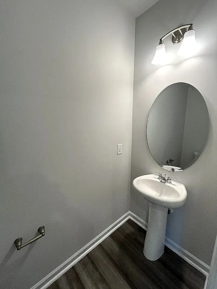 3 bed, 2.5 bath, 1982 sqft, $2,195 — Photo 3