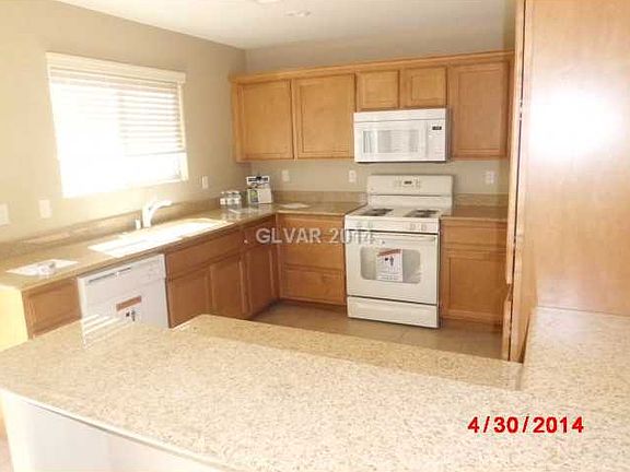 4th image of 8128 Cathedral Range Ct