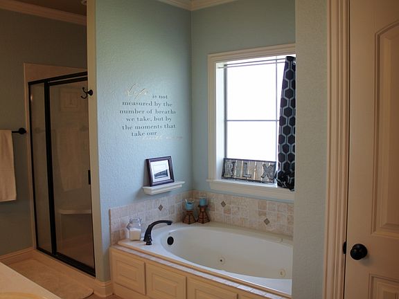 3rd image of 493 Zambezi Ln